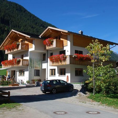 Ferienwohnung Haus Kargruber Santa Maddalena in Casies Exterior foto